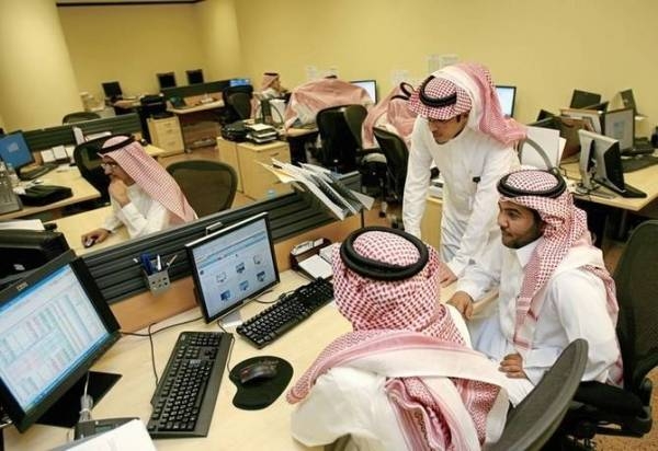 26690 Saudis join employment market for first time in February 26690 Saudis join employment market for first time in February