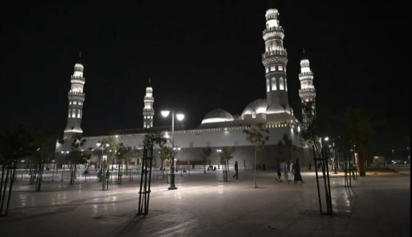 The Quba Mosque, situated in Madinah, holds the distinction of being the first mosque established by Prophet Muhammad (PBUH) following his migration from Makkah. 