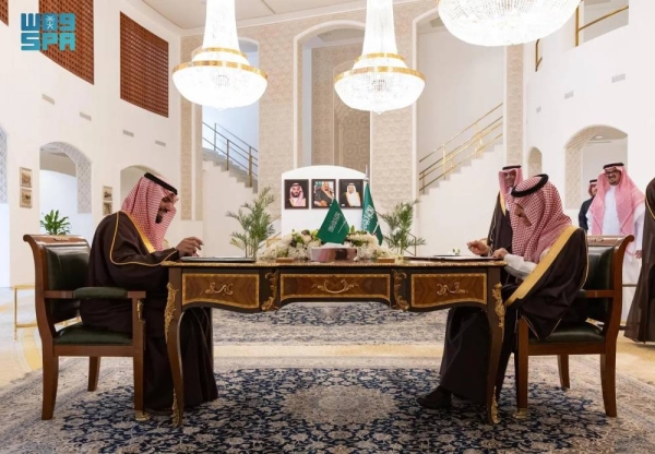 Minister of Foreign Affairs Prince Faisal bin Farhan and Minister of Culture Prince Badr bin Abdullah sign a memorandum of understanding in Riyadh on Monday.