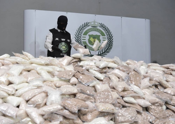 The seized drugs included more than 1500 kilograms of methamphetamine, 76 million amphetamine pills, and 22000 kilos of hashish, in addition to 174 kilos of cocaine, 900,000 kilos of qat, and 12 million pills of illegal drugs.