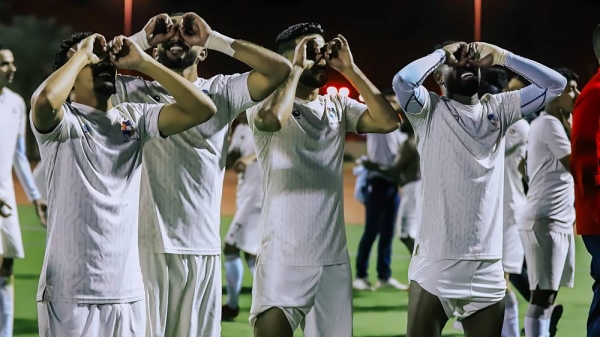 Dans un point culminant passionnant pour la ligue de deuxième division, le Neom FC a assuré sa promotion en première division avec un tour à jouer, après une victoire écrasante 3-2 sur ses hôtes, Al Zulfi. 