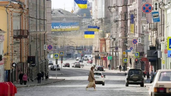 Traffic lights on a street in Kharkiv are working again after Russian missiles targeted the city's power supply. — courtesy BBC/Joyce Liu