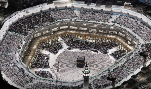 As the holy month entered its final phase on Saturday, the 20th day of Ramadan, the faithful are well prepared to reap the fruits of the holy month by performing Umrah and embarking on vigorous prayers and worship by offering taraweeh and qiyamullail prayers.