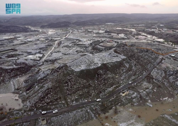 Showers of hail spread white blanket on mountains and farms in Al-Baha region