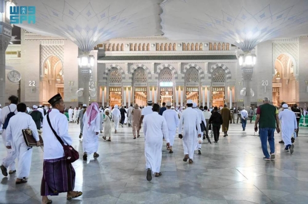 Nearly 20 million people pray at Prophet's Mosque in the first 20 days of Ramadan