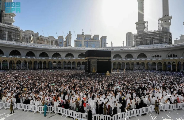 The Presidency for Religious Affairs of the Two Holy Mosques announced the completion of the Holy Qur’an recitation during Taraweeh prayers on the evening of Ramadan's 29th, at both the Grand Mosque of Makkah and the Prophet's Mosque in Madinah.
