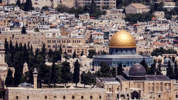 A view of the Jerusalem skyline with the Al-Aqsa Mosque in the foreground.