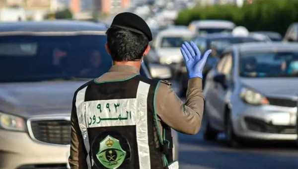 The 25 percent special discount came into force along with the Traffic Department’s implementation of a royal directive that mandates a 50 percent reduction in accumulated traffic fines, effective from last Thursday, April 18.