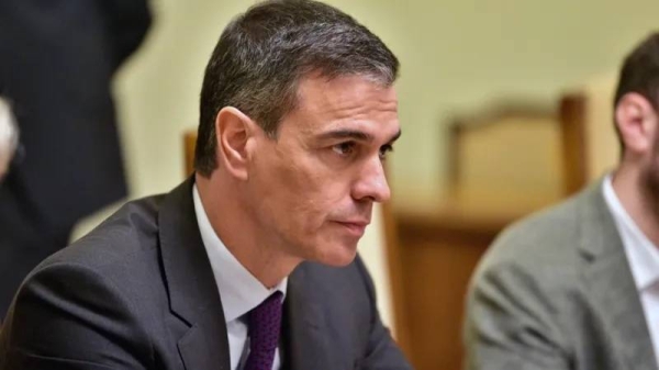 Spanish Prime Minister Pedro Sánchez says he will stay on as Spain's leader after a period of consideration