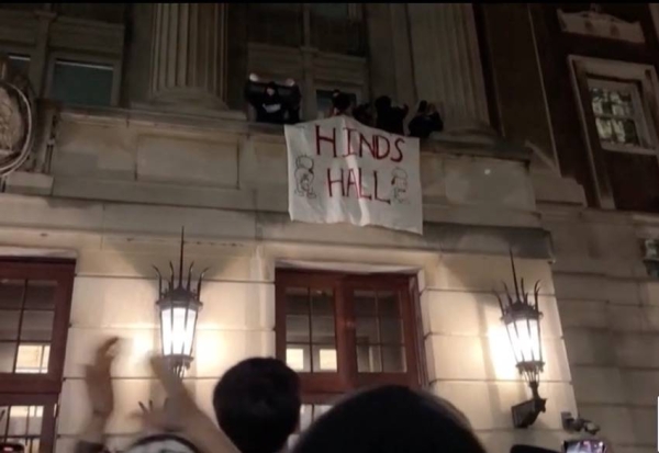 Protesters seize Columbia University's Hamilton Hall.