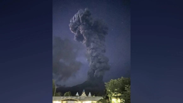 Mount Kanlaon volcano spewing a large plume of ash during an eruption as seen from La Castellana town, Negros Occidental province, Philippines on June 3, 2024