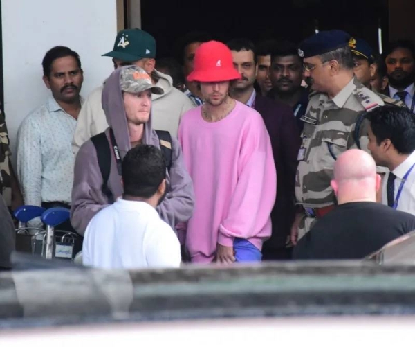 Justin Bieber seen arriving at Mumbai airport