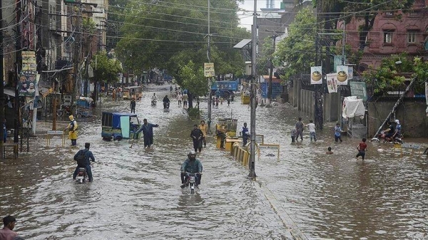 Death toll from Kerala landslide reaches 215 as search for missing continues