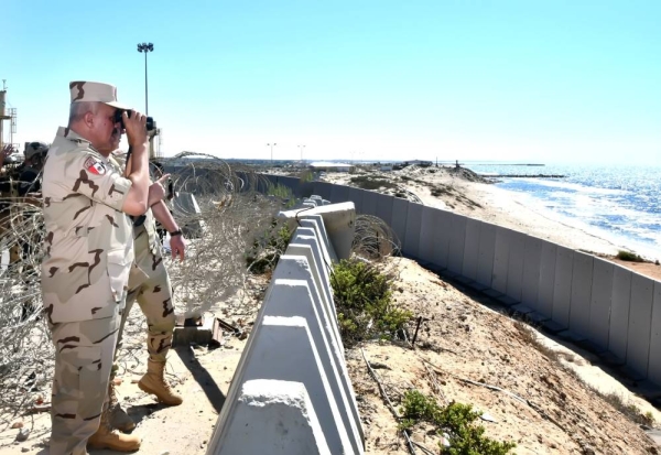 Egyptian army chief of staff inspects Gaza border amid security concerns