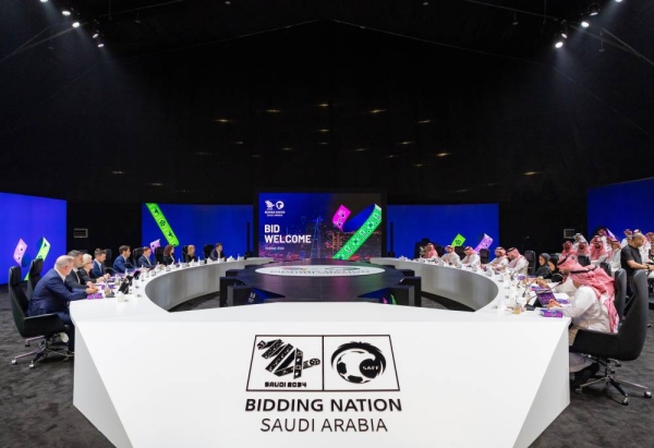 GZS4EkZWIAA9Rq5The meeting focused on Saudi Arabia's plans to develop its sports infrastructure and future projects aimed at strengthening the country's position in international sports. 