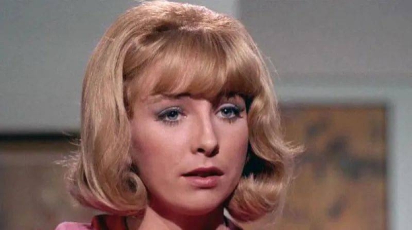 Teri Garr