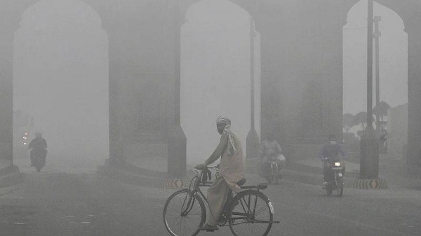 Toxic smog in Pakistan is so bad you can see it from space - Saudi Gazette