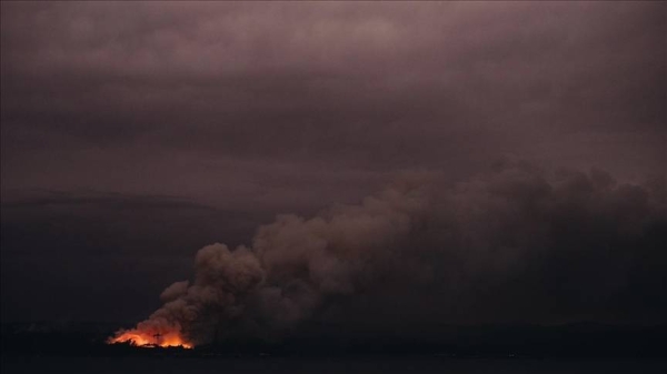 Residents of several towns in Victoria, Australia ordered to evacuate due to bushfires