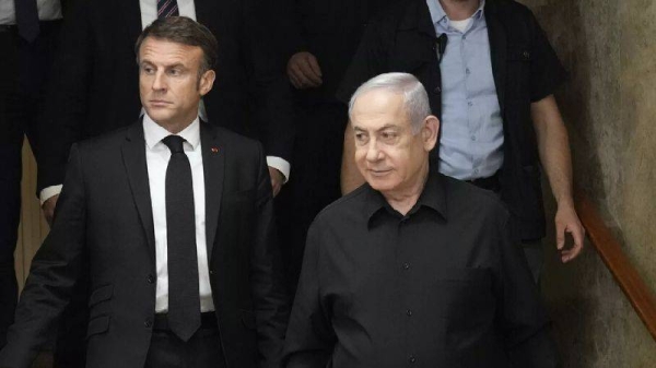 Israeli Prime Minister Benjamin Netanyahu, right, and French President Emmanuel Macron in Jerusalem. (File photo)