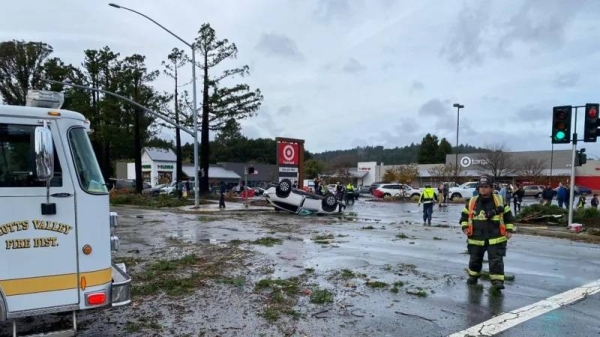 Tornado strikes northern California, injuring four and flipping cars