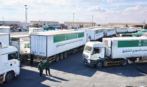 Saudi Arabia sends 54 new relief trucks to Syria through Jordanian border