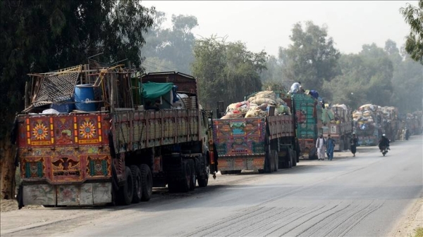 Tensions persist as Torkham border remains closed for second day