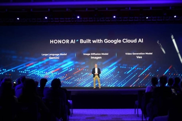 HONOR unveils New Corporate Strategy to Transition to an AI Device Ecosystem Company