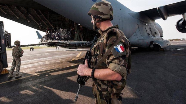 France begins military withdrawal from Senegal