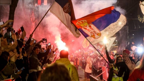 Thousands gather in Belgrade for mass anti-government protest against Vucic