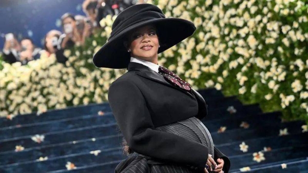 Singer Rihanna is expecting her third baby