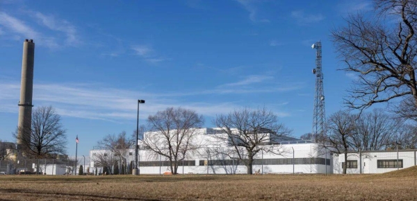 The New York Terminal Radar Approach Control facility in Westbury, New York, where controllers overseeing the approach to Newark worked before their move to Philadelphia