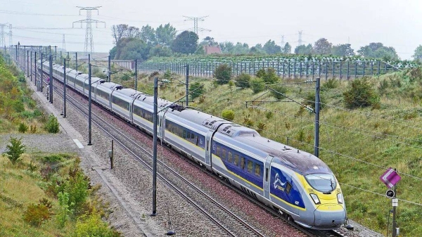 Eurostar asks passengers to postpone journeys after cable theft causes major disruption