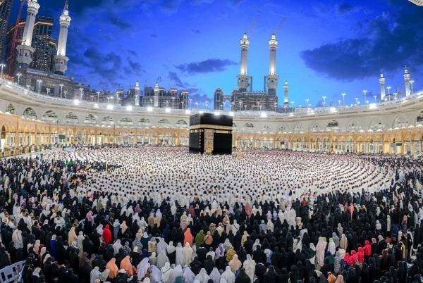Over 190,000 Umrah visas issued since start of the season 