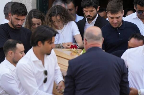Football world mourns Diogo Jota and brother André Silva at funeral in Portugal