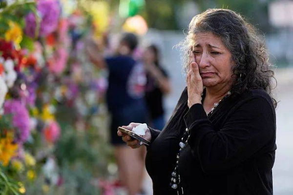 Mourning begins in Texas where more than 170 are still missing from flash floods
