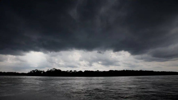 Ecuador approves controversial law on protected areas, sparking legal threats