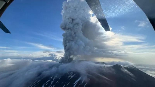 Volcano erupts in Russia's Kamchatka for first time in 500 years after massive quake