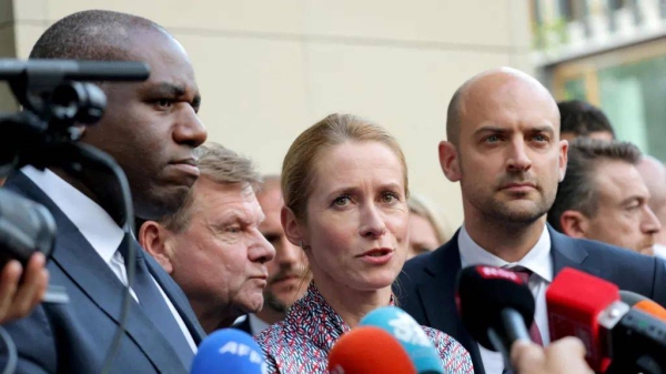 The foreign ministers of Germany, France and the UK have offered an extension for negotiations with Iran until the end of August