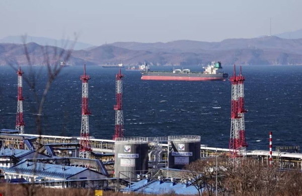 Fuga Bluemarine crude oil tanker lies at anchor near the terminal Kozmino in Nakhodka Bay near the port city of Nakhodka, Russia, December 4, 2022.