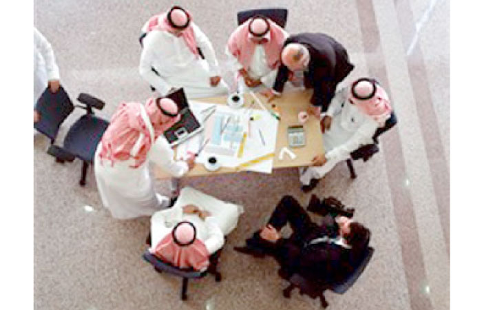 Over 1,400 Saudis left govt jobs last year