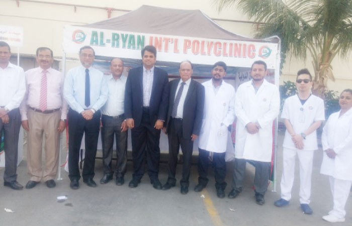 IISJ managing committee chairman Mohammed Iqbal in the presence of academic member of committee Asif Daudi, IISJ Principal Syed Masood Ahmed, Vice-Principal of Boys Section Dr. Najeeb Qais and Al-Ryan International Polyclinic Jeddah staff at the IISJ health camp inauguration. — Courtesy photo