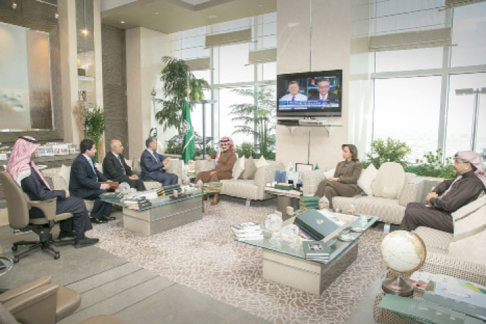 Prince Alwaleed receives Afghan Ambassador