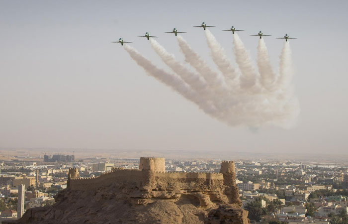 Fighter jets take part in Al-Jouf air show