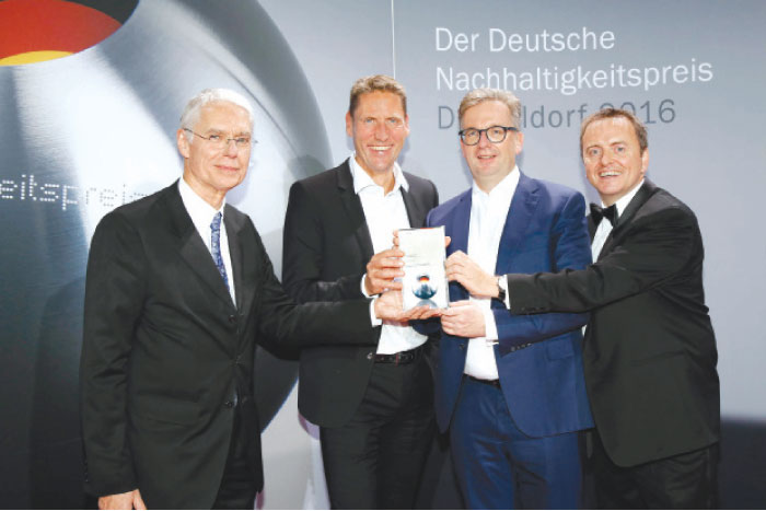 GROHE receives prize during the German Sustainability Award 2016 ceremony