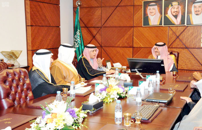 Prince Saud Bin Naif, emir of the Eastern Province, opens a new road connecting Dammam with Riyadh Expressway. – SPA