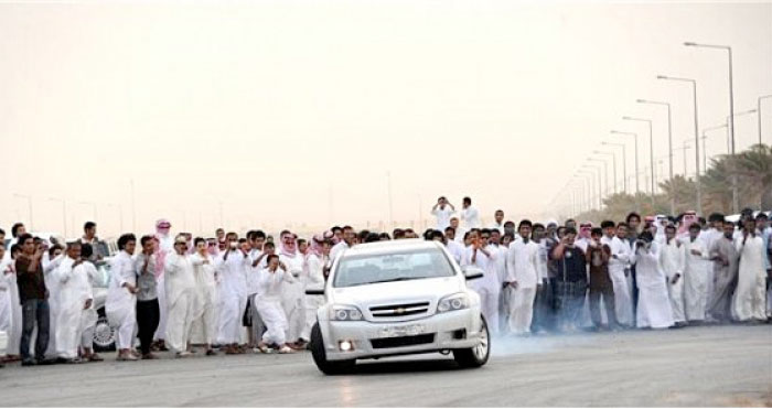 Fanatics of motorsport