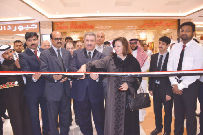 Dr. Hazem H. Ramadan, consul general of Egypt, flanked by LuLu officials, inaugurates Egyptian Food Festival at LuLu Hypermarket Jeddah