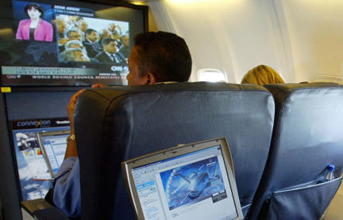 Britain introduces electronics restrictions on flights from six countries