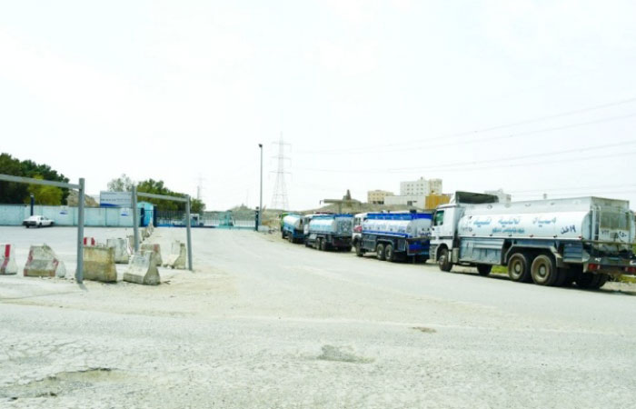 Citizens complain that the National Water Company does not even allow them the required number of water trucks to meet their needs. — Courtesy Al-Madina