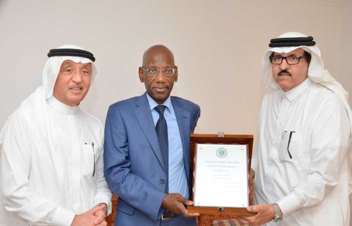 Senegal-Consul-General-Mamadou-Kane-honored-